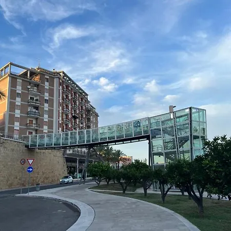 Il Ponte Di Vetro House