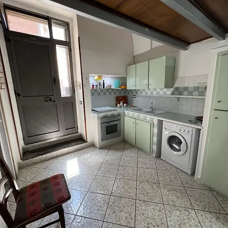Apartment Il Ponte Di Vetro House Brindisi